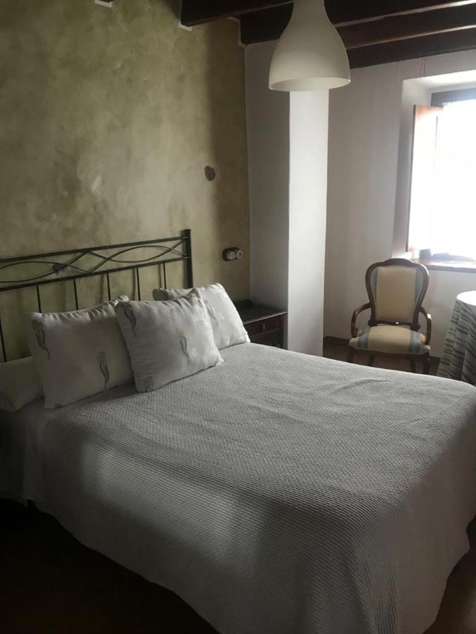 Pensjonat Casa Barreta Villaviciosa  Zewnętrze zdjęcie